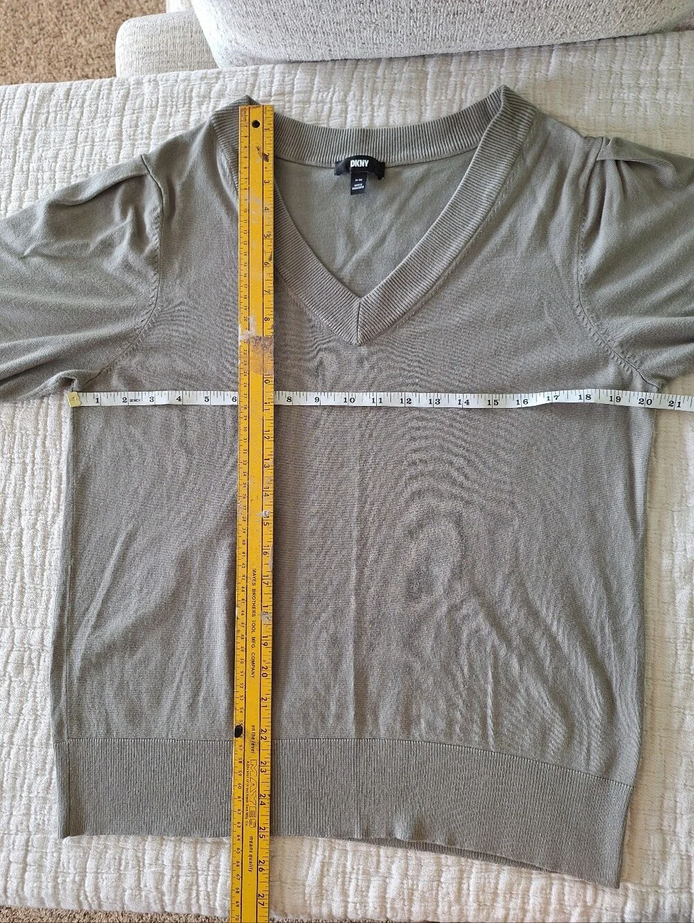 V-Neck Short Sleeve Sweater - Sage Green